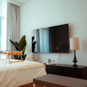 Your Elegant Palm Paradise- Fully Equipped Dubai
