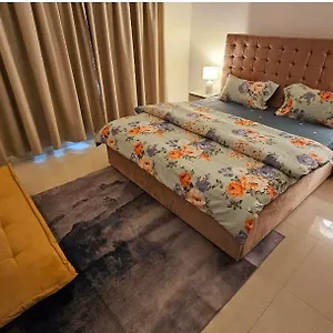 Splendid Near Airport Dubai
