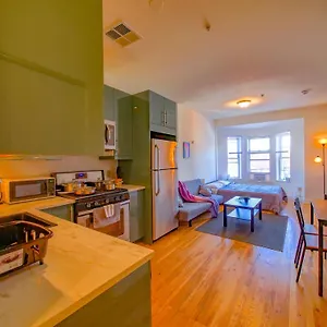 Deluxe Minutes From Nyc! Apartment Union City